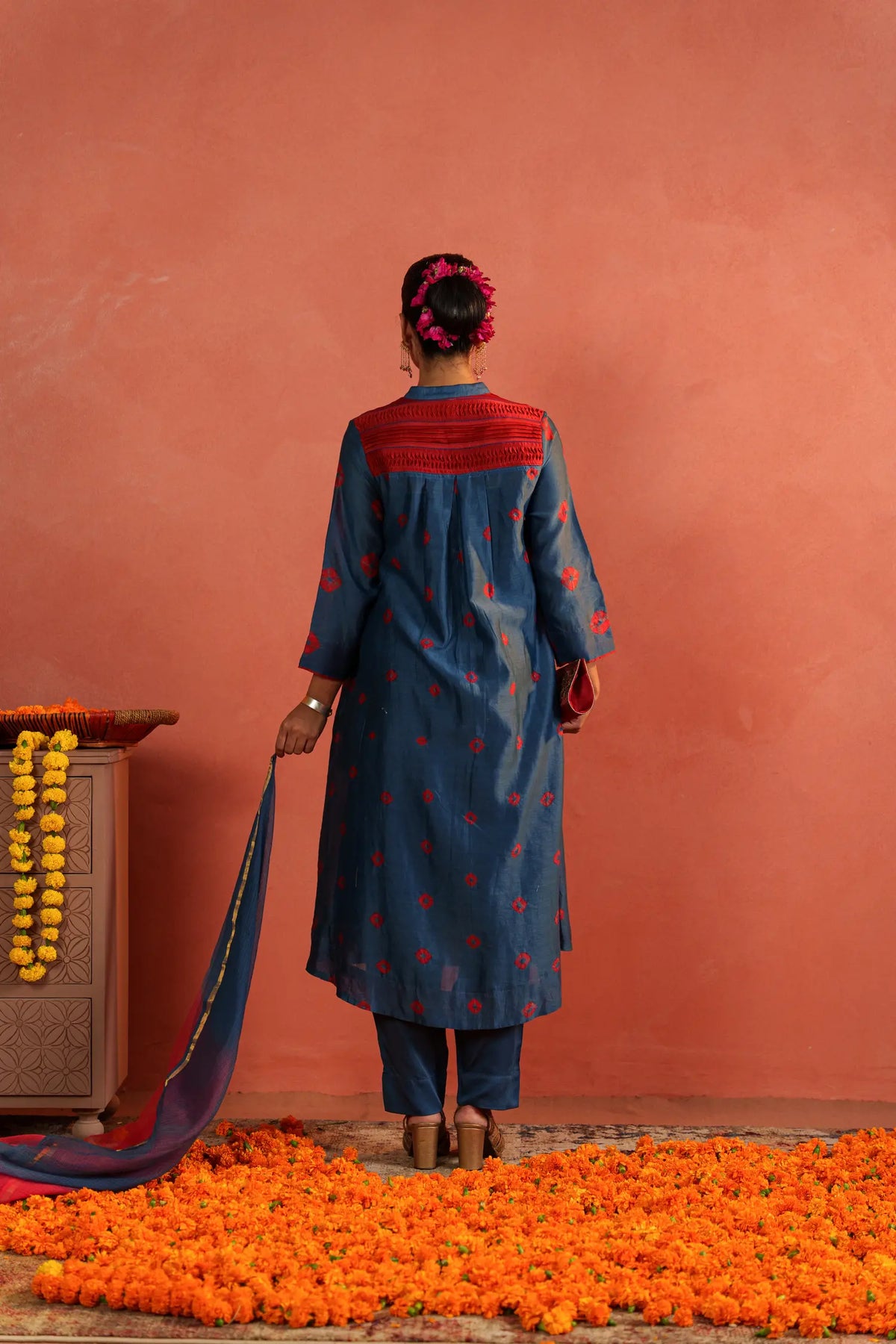 Tara Bandhani Kurta