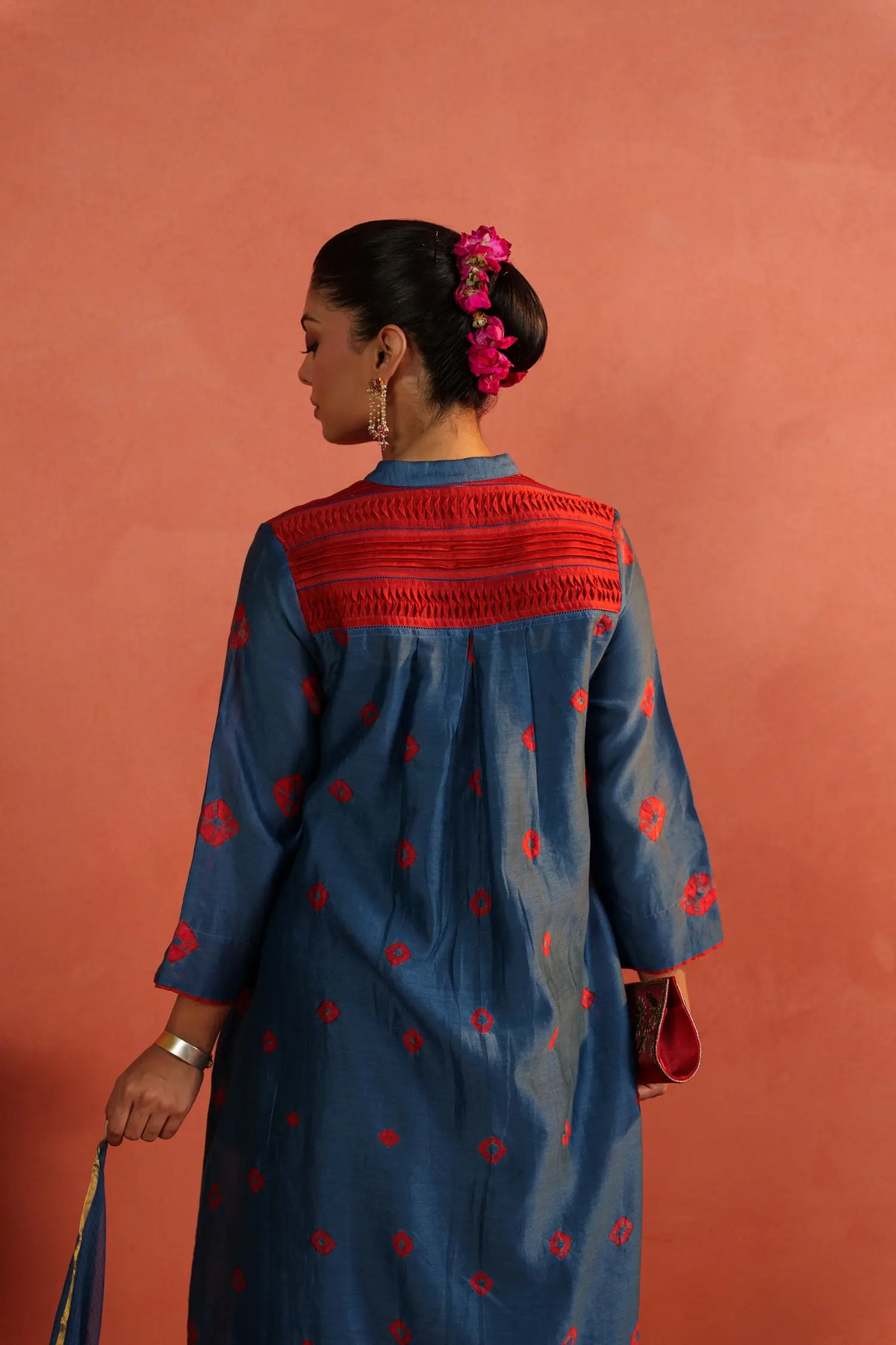 Tara Bandhani Kurta