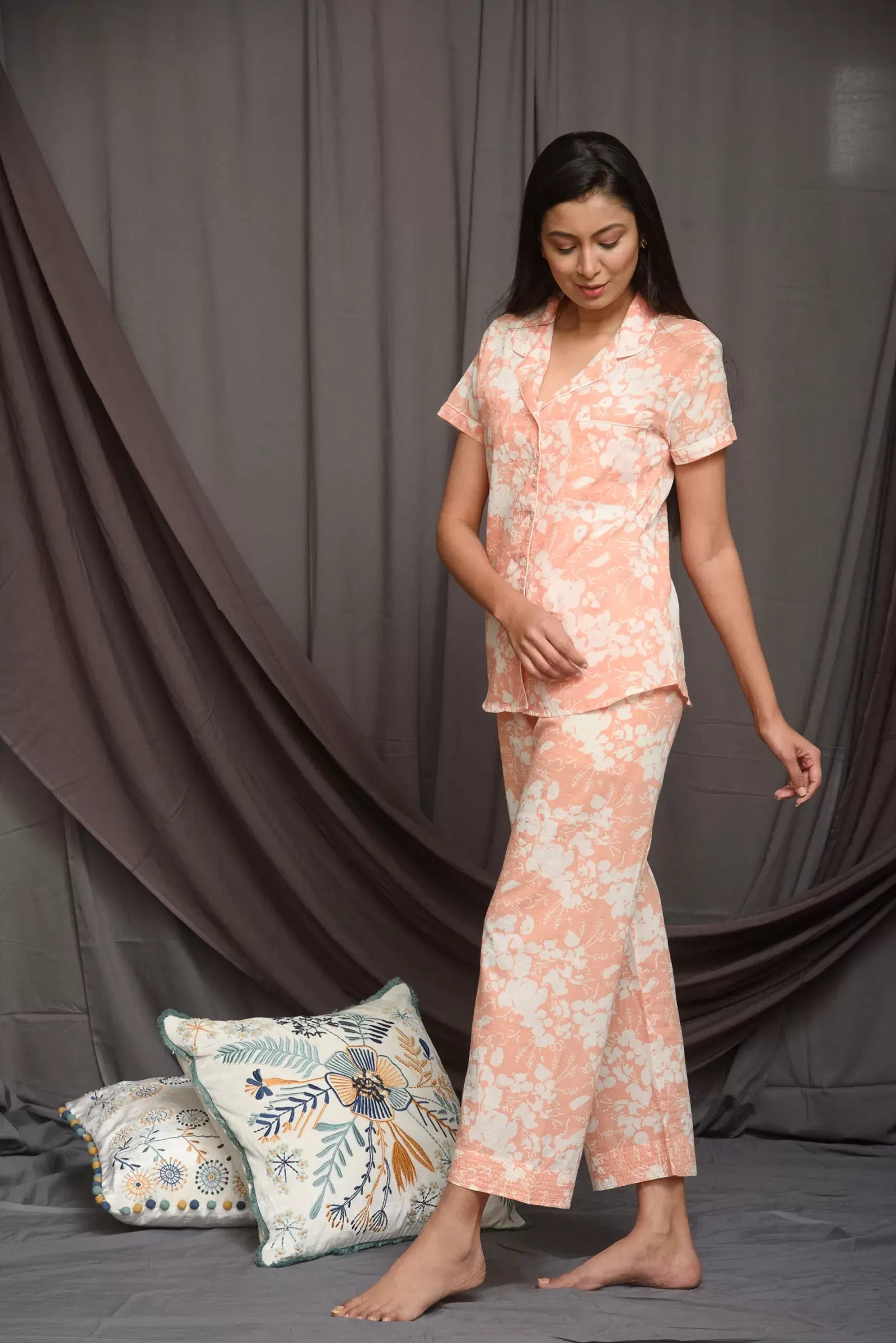 4589MRMG002039_2-scaled.jpg.webp