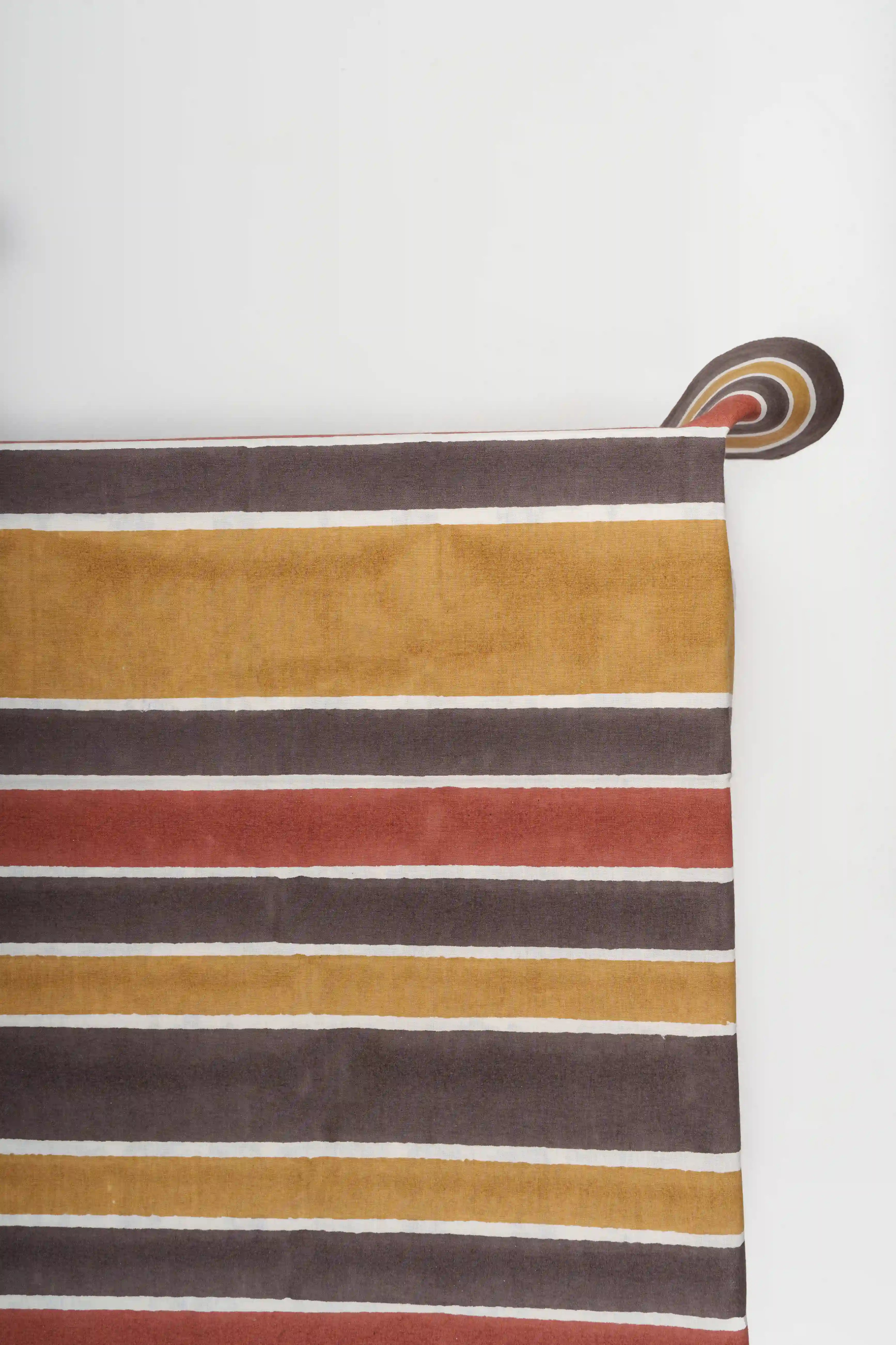 Rang Table Cover