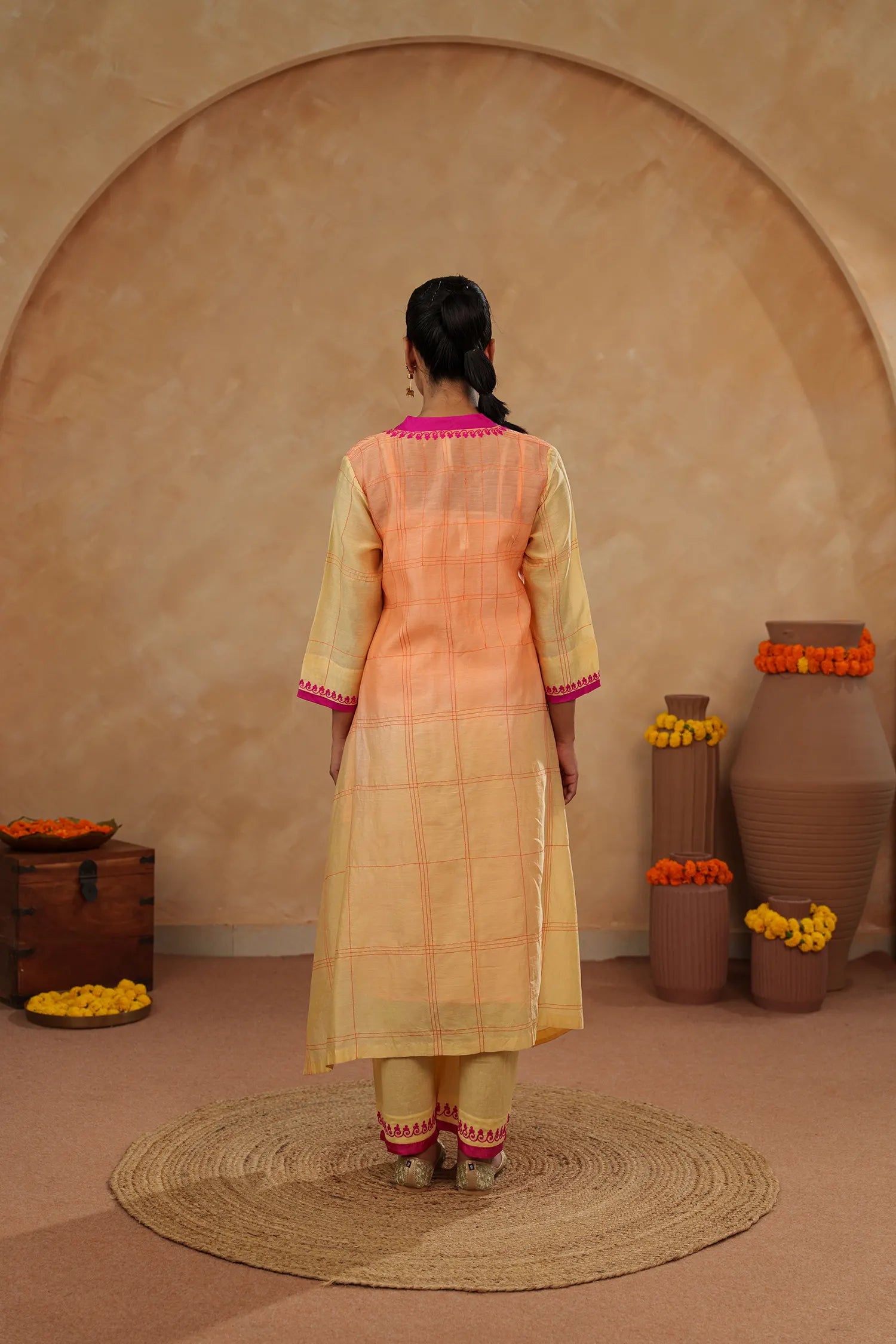Alankrita Checkered Chanderi Kurta