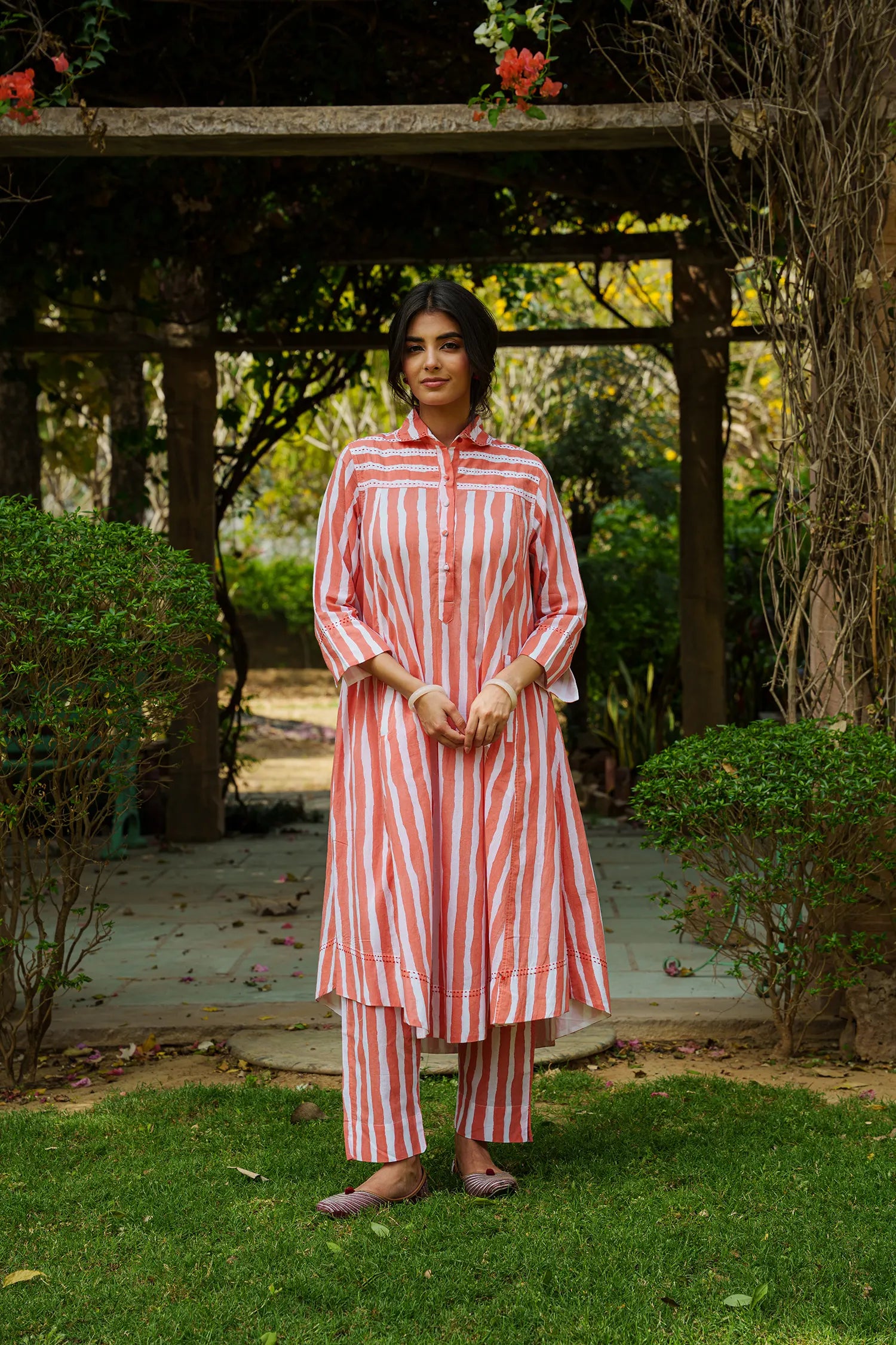 Tara Kurta