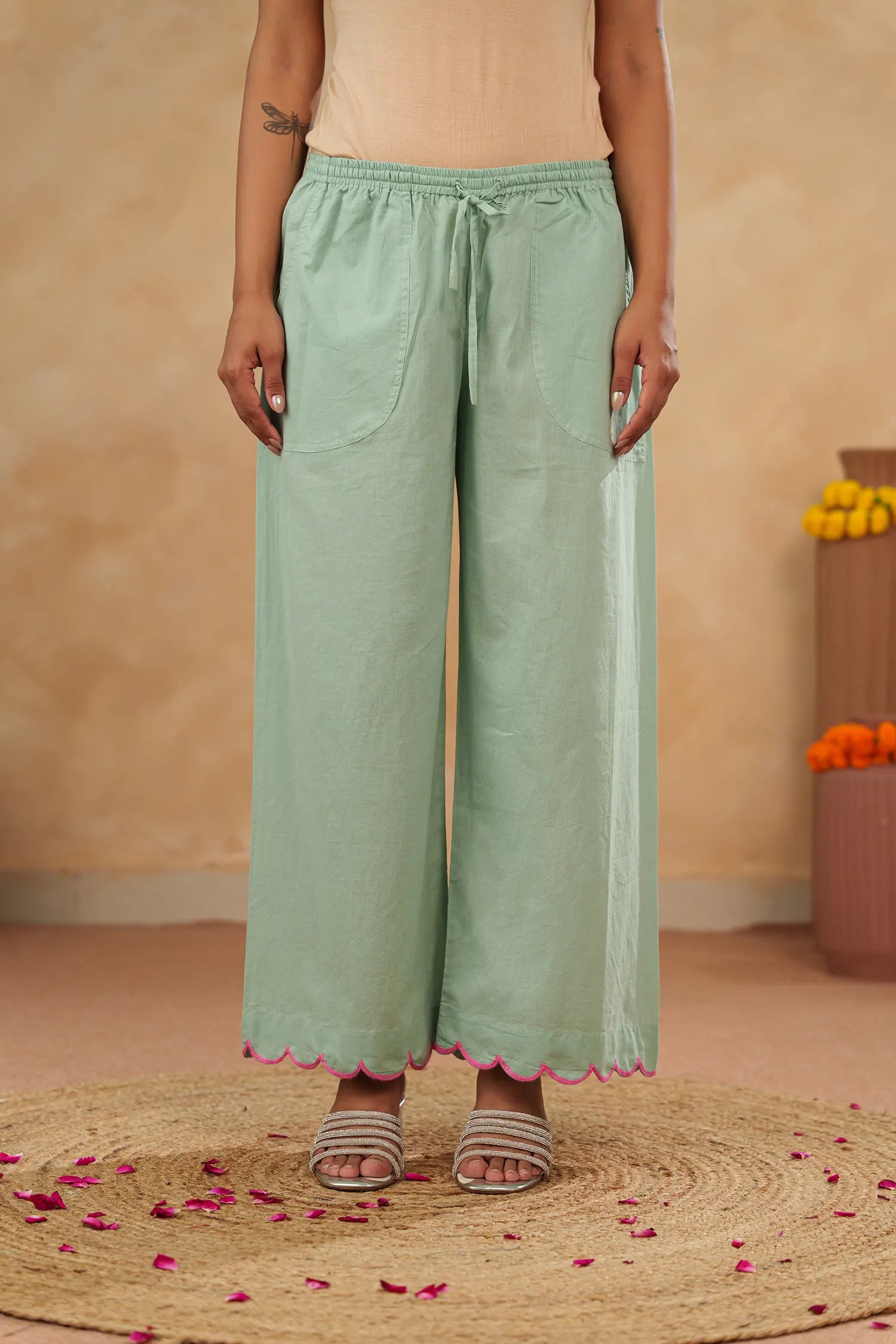 Rose Sindhi Pyjama