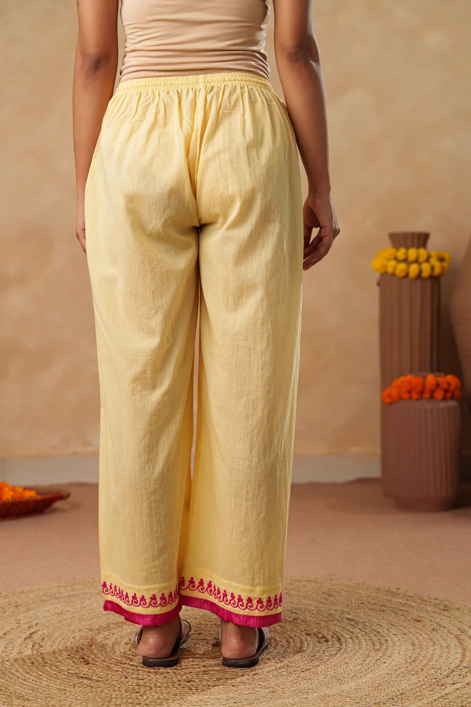 Alankrita Sindhi Pyjama
