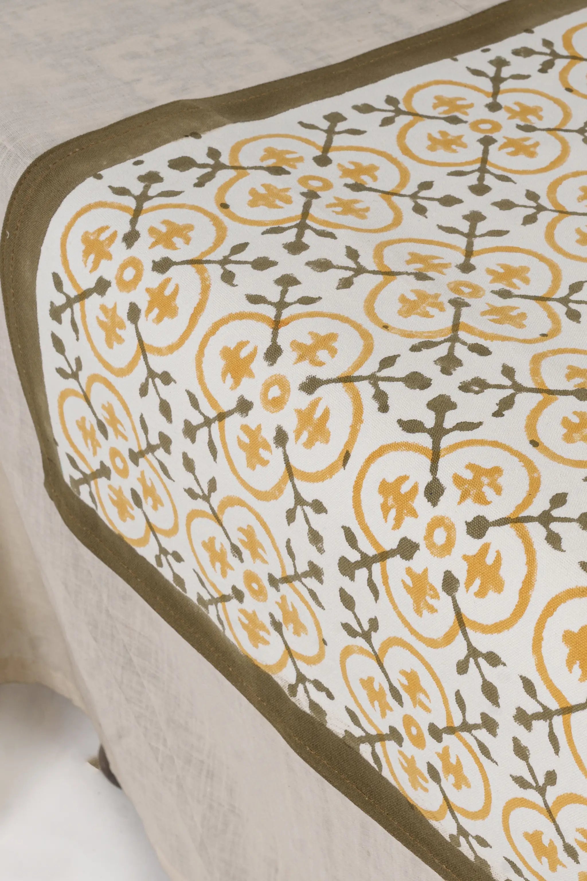 Suraj Table Runner