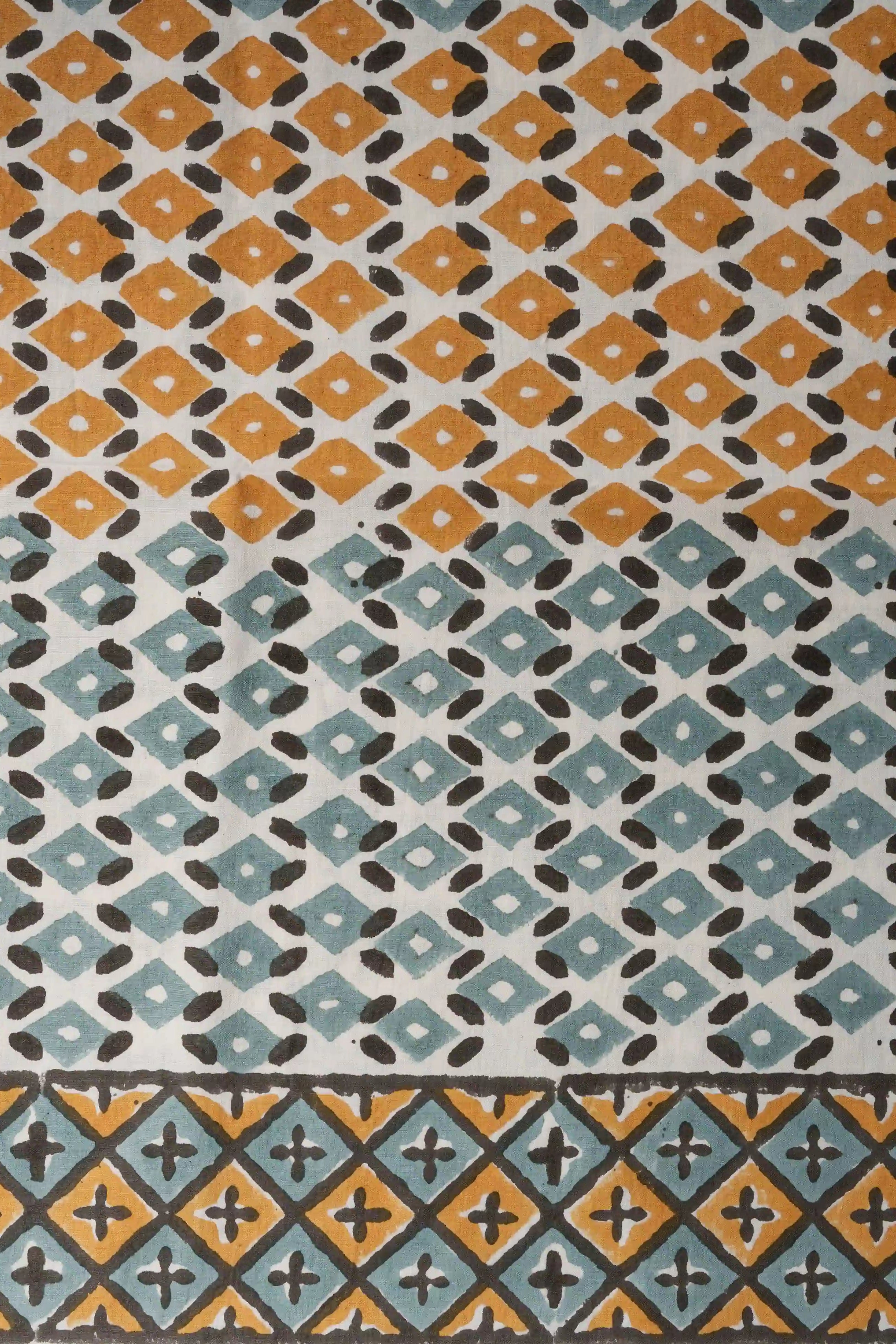 Serenade Table Cover